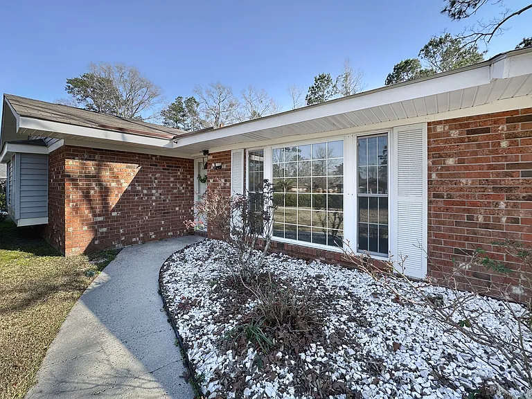 7 Lanvale St — Photo 17