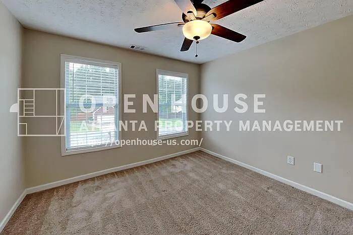 7435 Calm Springs Dr — Photo 14