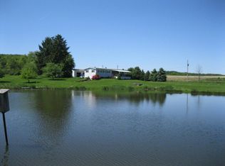 394 S Kahle Lake Rd, Emlenton, PA 16373