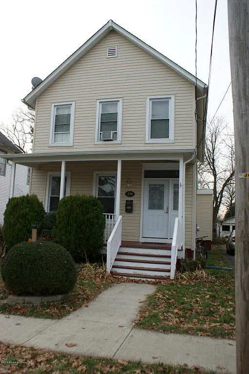 29 Conover St photo 1