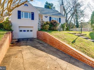 2101 N Quintana St, Arlington, VA 22205
