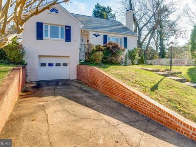 2101 N Quintana St, Arlington, VA, 22205