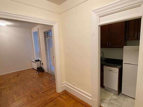 5th image of 401 W End Ave #4AC
