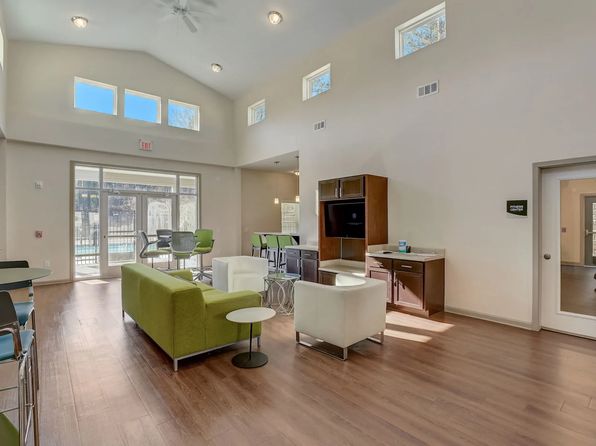 1634 Hollywood Rd NW #269a374b8