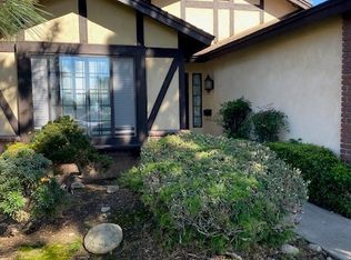 765 W 7th St, Upland, CA 91786