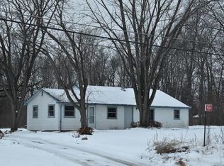 5636 S County Road D, Beloit, WI 53511