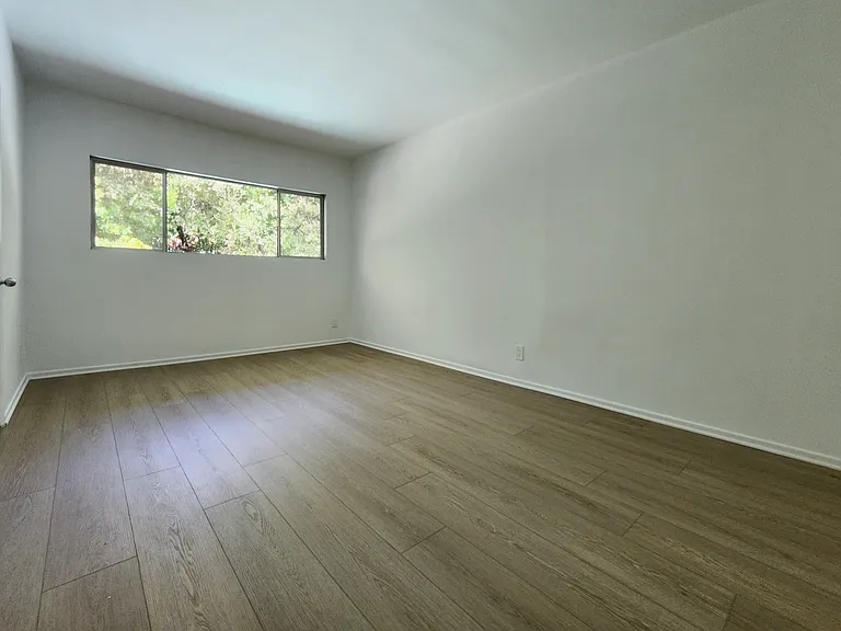 11360 Ovada Pl #8 — Photo 10