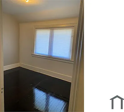 18038 Norwood St — Photo 9