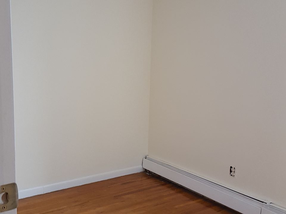2nd image of 3680 Bedford Ave