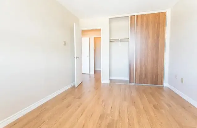 149 Mississauga Ave — Photo 4