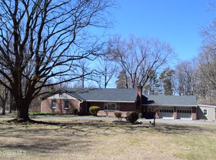 1977 Brookview Rd, Castleton, NY 12033