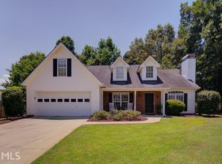 5724 Harthorn Park Pl, Sugar Hill, GA 30518