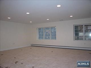 2nd image of 333 Lincoln Ave #A