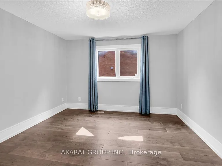 1274 Kings College Dr — Photo 7