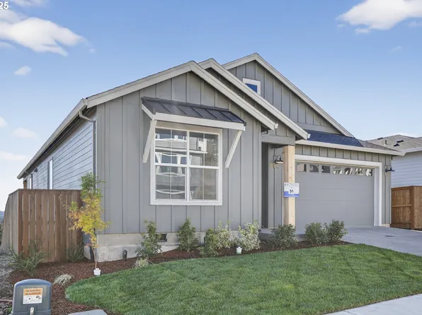 12110 SW Autumnview St, Tigard, OR 97224