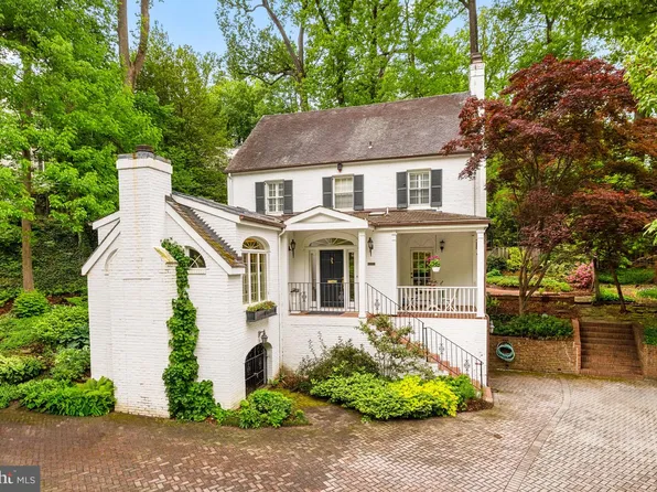 3808 Reno Rd NW, Washington, DC 20008