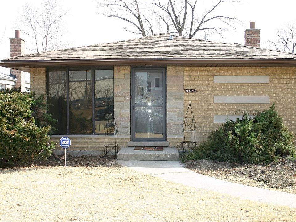 Brick & limestone home!
