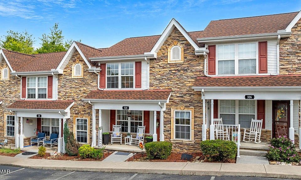 1st image of 528 Orchard Valley Way #528