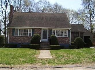 1st image of 8 Wales Ave