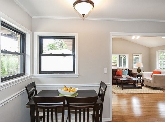 5th image of 8245 N Oriole Ave