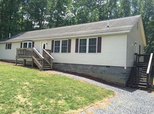 292 Boyd Crawford Dr, Cool Ridge, WV 25825