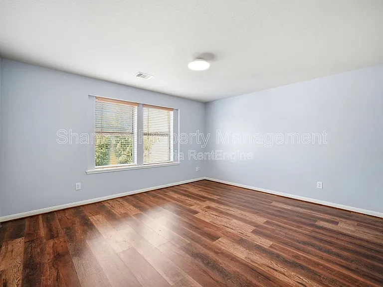 8010 Singing Sonnet Ln — Photo 16