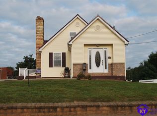 712 Old State Rd, Brandenburg, KY 40108