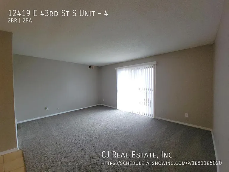 12419 E 43rd St S #4 — Photo 4