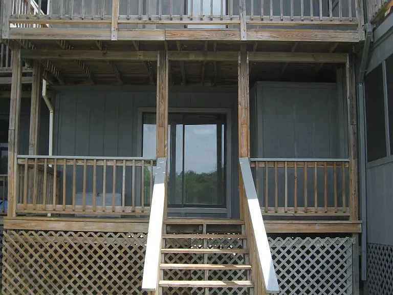 200 White St #16 — Photo 6