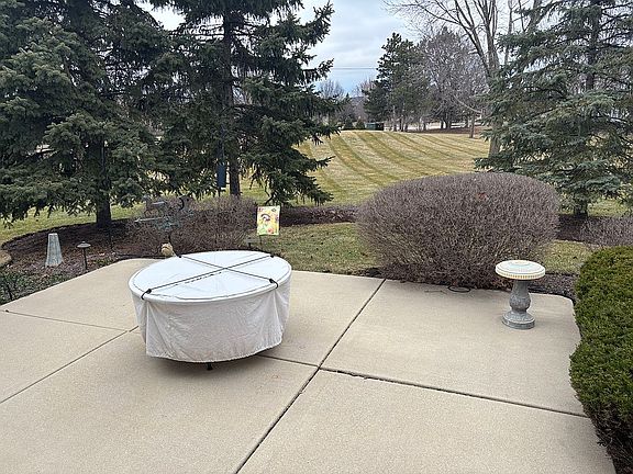 2nd image of 4069 Pheasant Ct