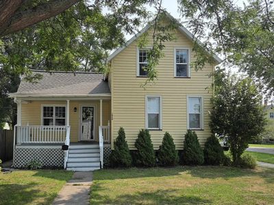 1040 Blaine St, Marinette, WI, 54143
