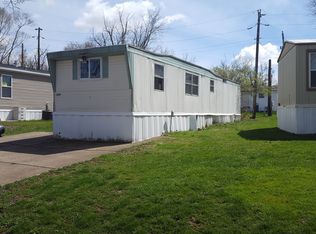 1604 Beta St, Bloomington, IL 61701