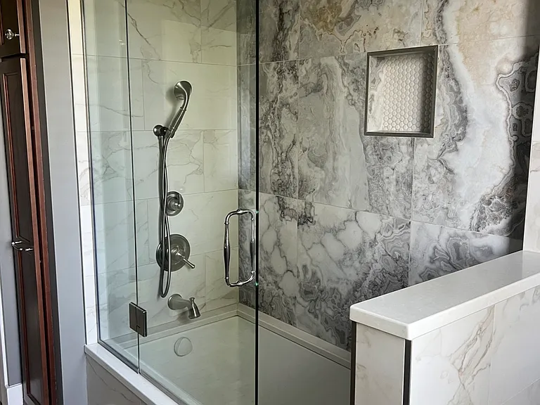 550 Summit Ave #301 — Photo 20
