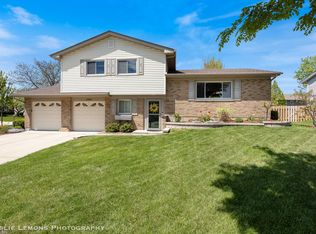 1500 Worden Way, Elk Grove Village, IL 60007