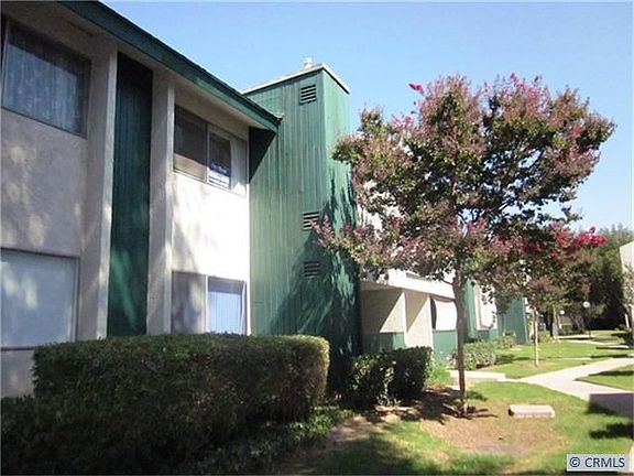 3rd image of 15436 La Mirada Blvd Unit 213