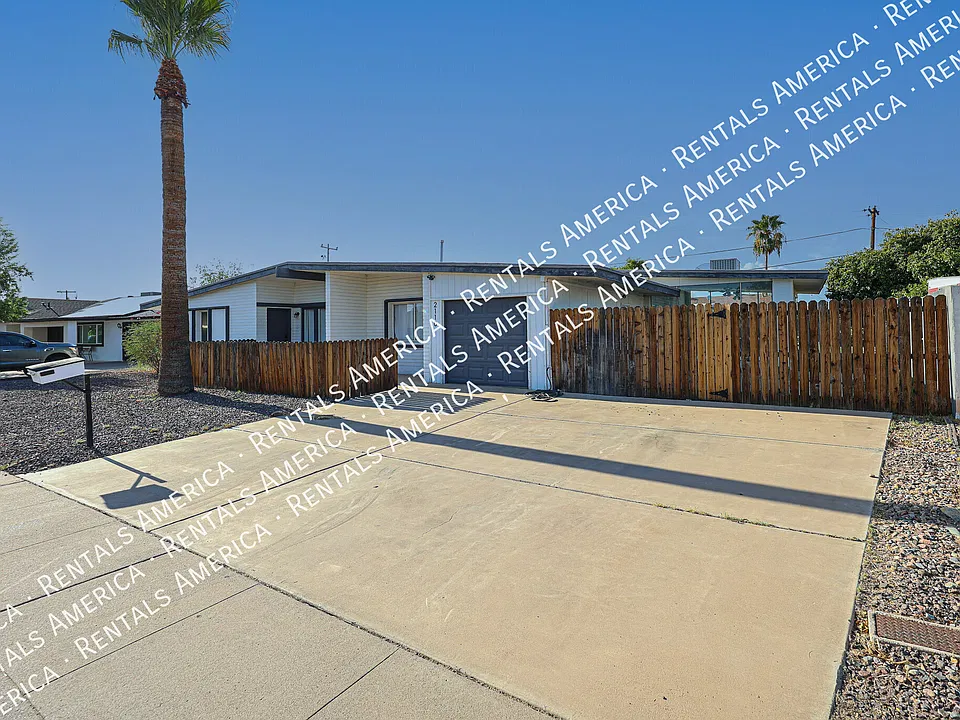 2110 W Greenbriar Dr #COPY