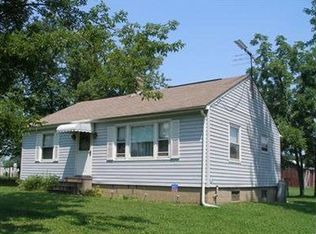 9899 Old State Rd, Chardon, OH 44024