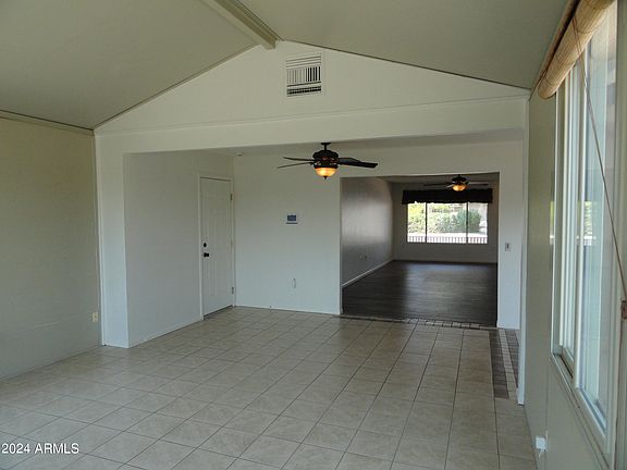 4th image of 19633 N 99 Drive