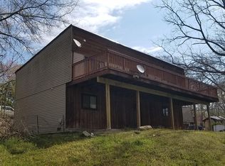 1901 N South Trails Ct, Columbia, MO 65202