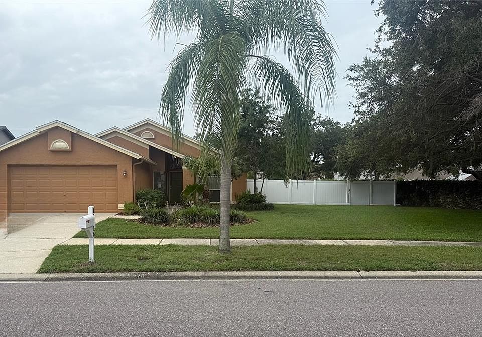 1st image of 11516 WHISPERING HOLLOW DRIVE