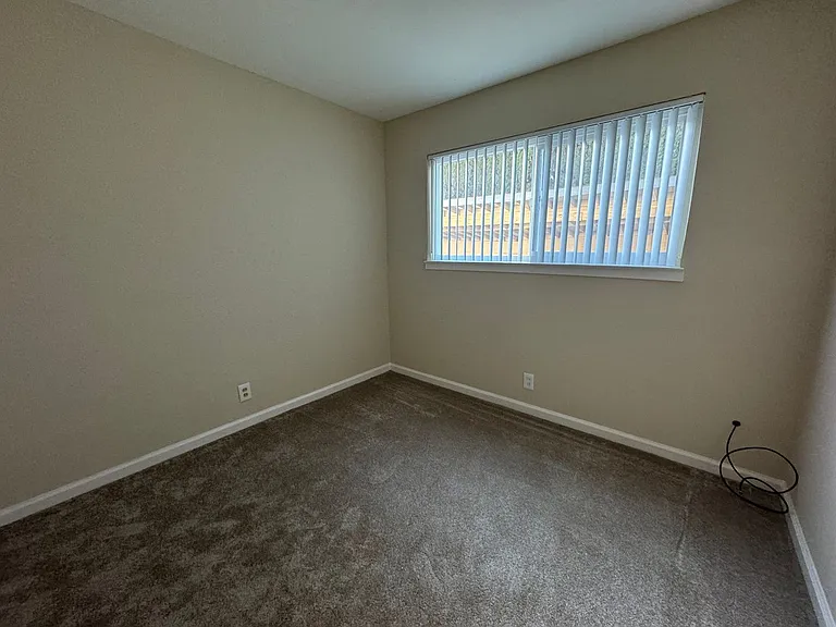925 N Bayshore Rd W #7 — Photo 8