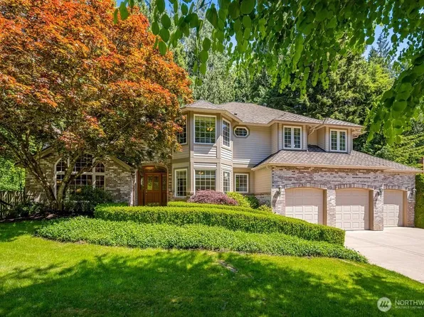 19710 222nd Avenue NE, Woodinville, WA 98077