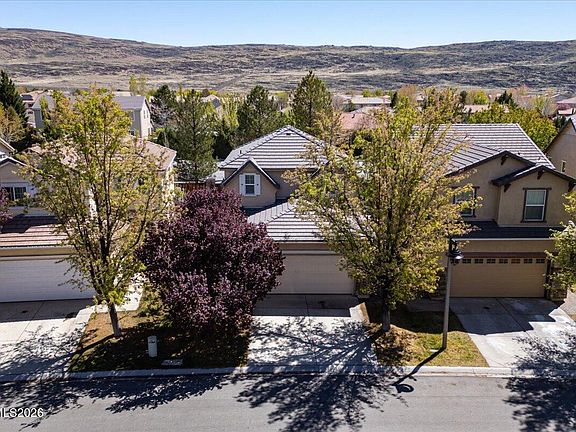 2nd image of 4021 Antinori Dr