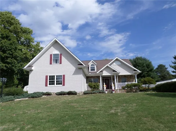 230 Crago Ave, Waynesburg, PA 15370