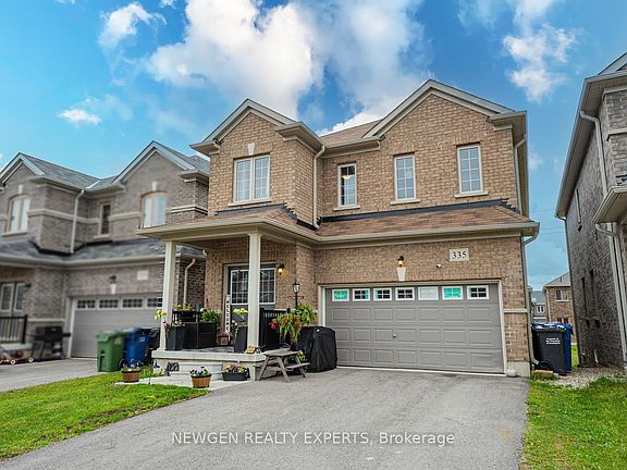 3rd image of 335 Ridley Cres