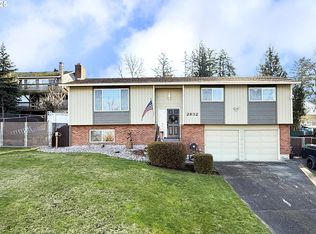 2832 NE 7th Ct, Gresham, OR 97030