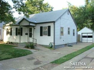 841 Hancock St, Salina, KS 67401