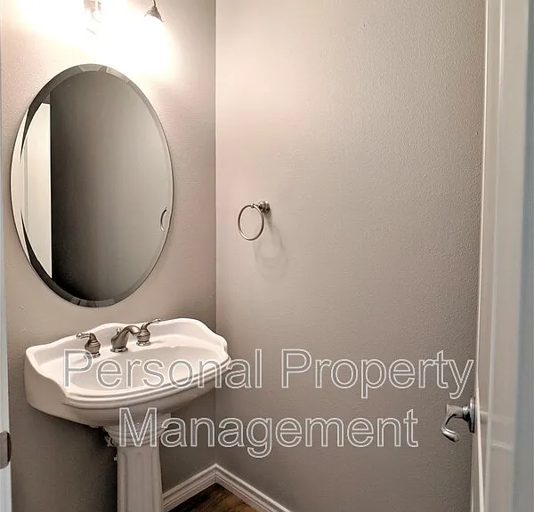 17409 NE 32nd St — Photo 22