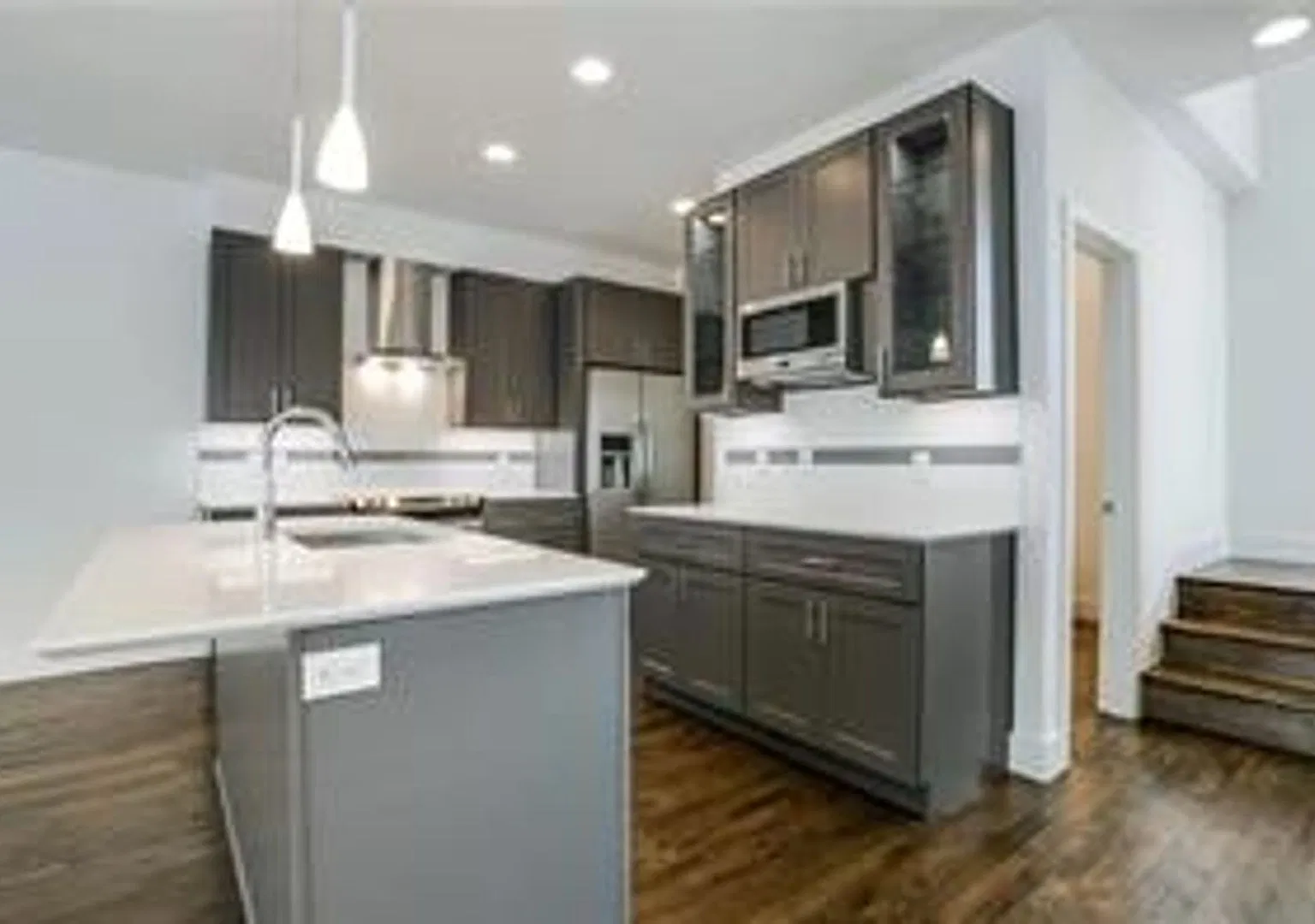 4303 Cole Ave — Photo 3