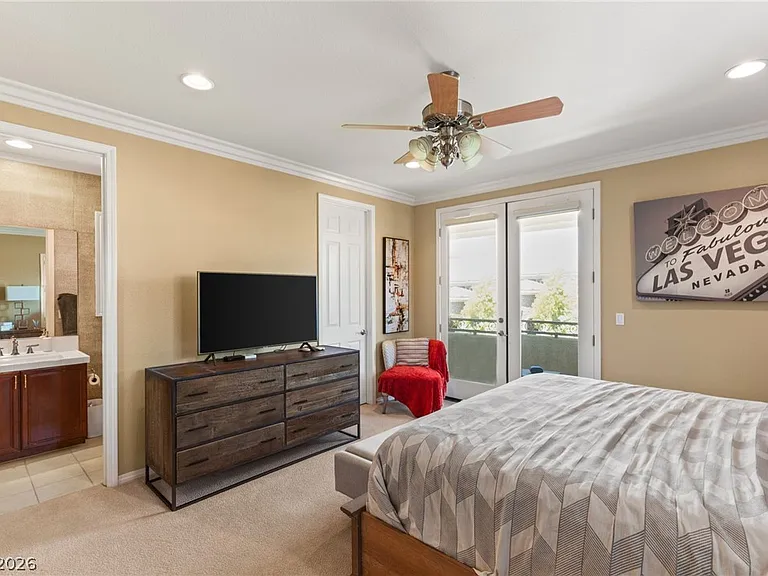 1399 Foothills Village Dr — Photo 40
